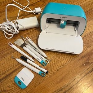 Cricut joy with misc tools
